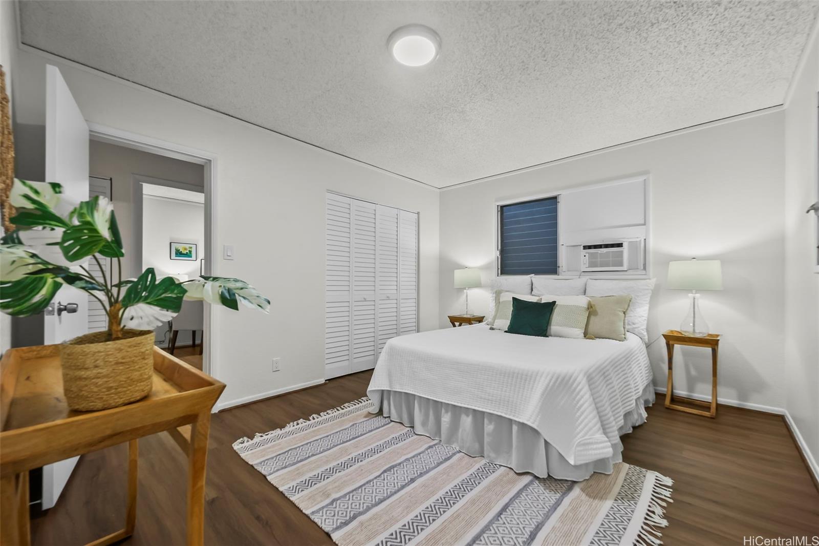 98-555  Hoohulili Street Waiau, PearlCity home - photo 19 of 23