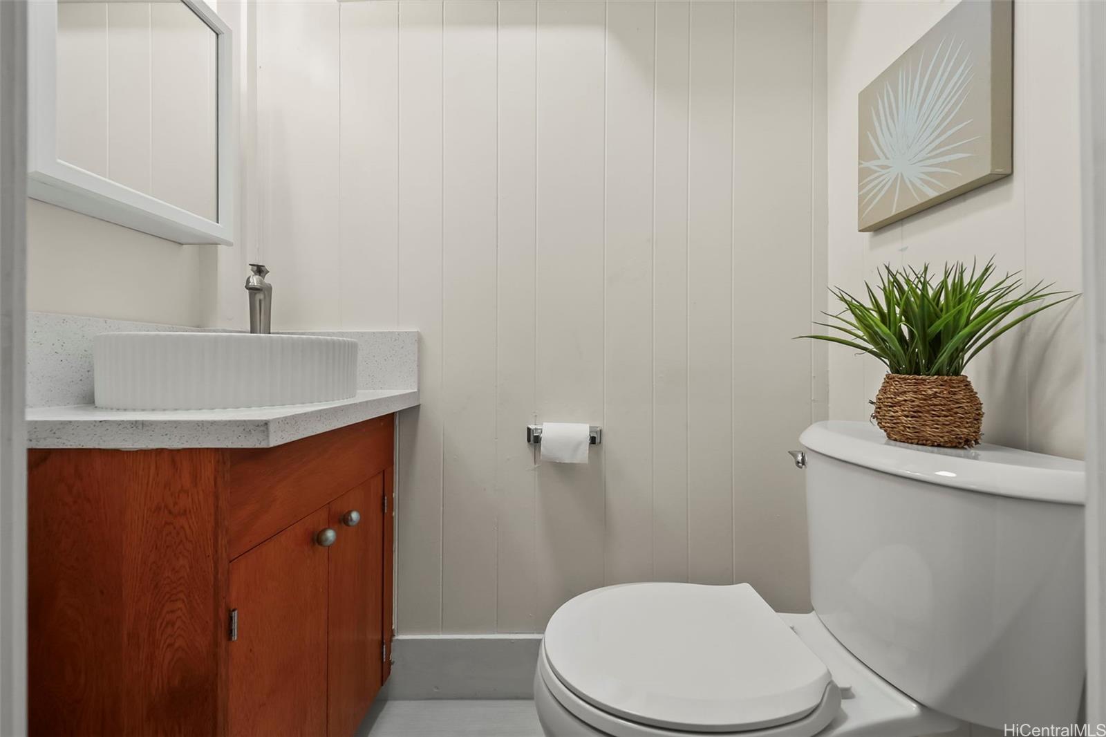 98-555  Hoohulili Street Waiau, PearlCity home - photo 21 of 23