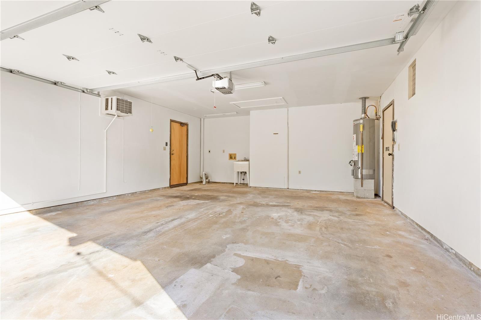 98-582  Kilinoe Street Newtown, PearlCity home - photo 16 of 24