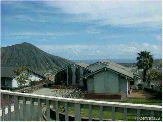 986  Kapa Pl Mariners Ridge, Hawaii Kai home - photo 1 of 10