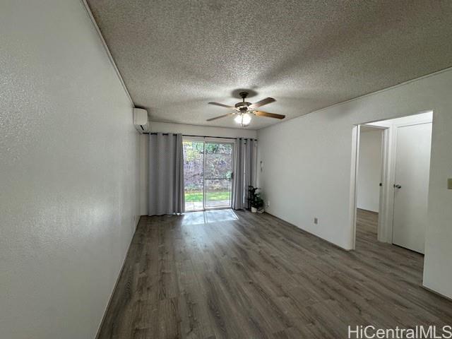 Newtown Meadows condo # 4B1, Aiea, Hawaii - photo 4 of 16