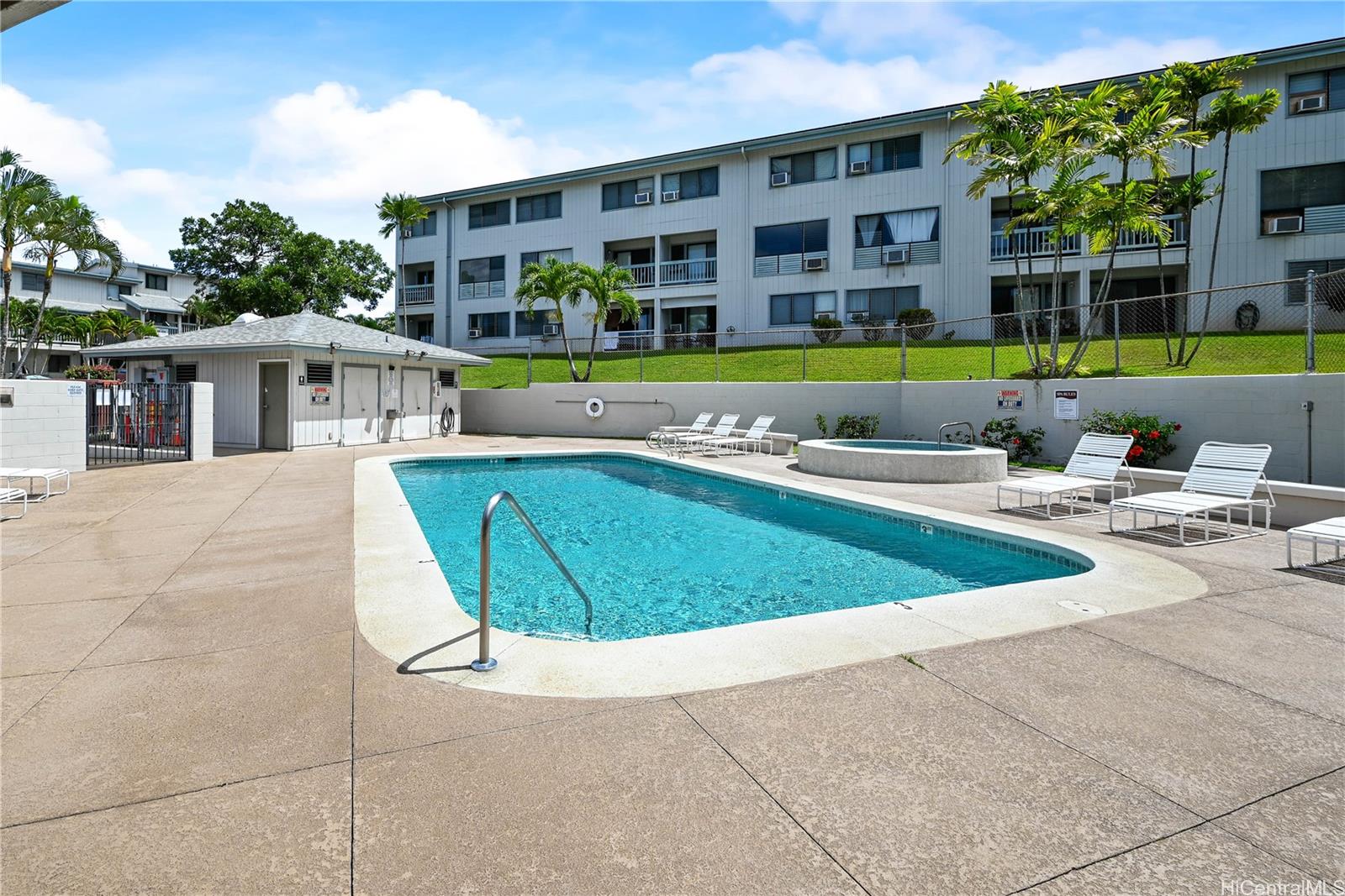 Pearl Horizons 1 condo # 304, Aiea, Hawaii - photo 14 of 18