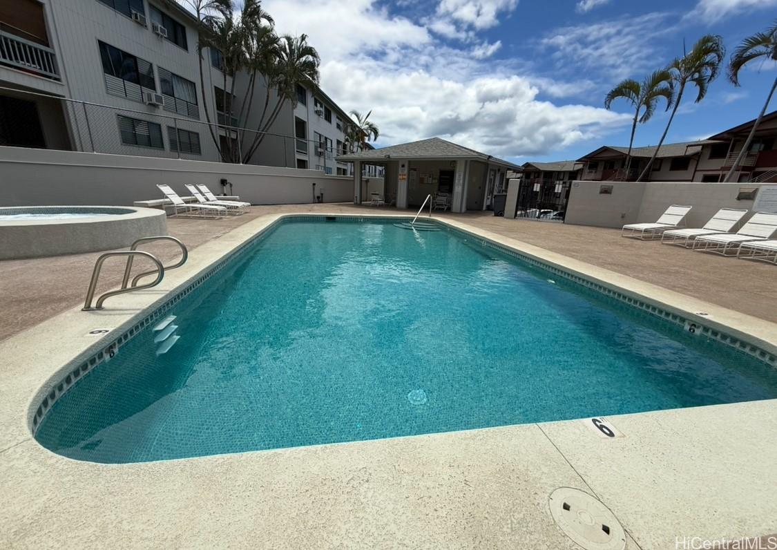 Pearl Horizons 1 condo # 128, Aiea, Hawaii - photo 6 of 13