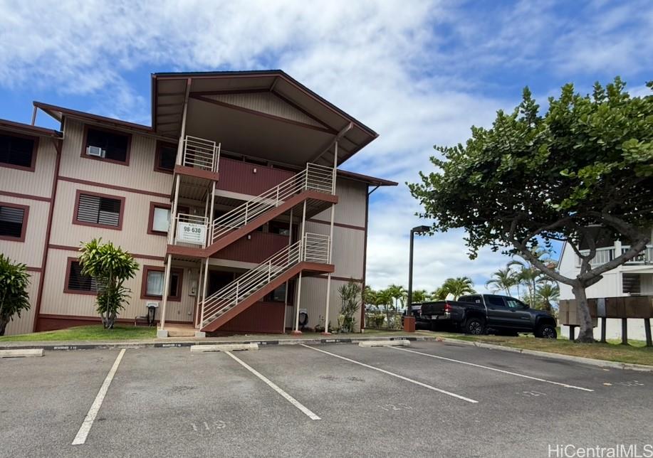 Pearl Horizons 1 condo # 128, Aiea, Hawaii - photo 8 of 13