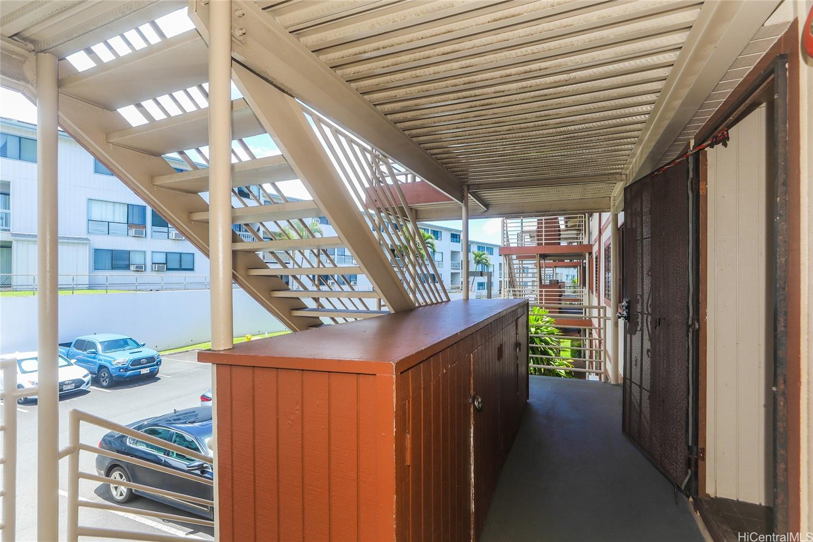 98-630 Moanalua Loop townhouse # 219, Aiea, Hawaii - photo 5 of 11