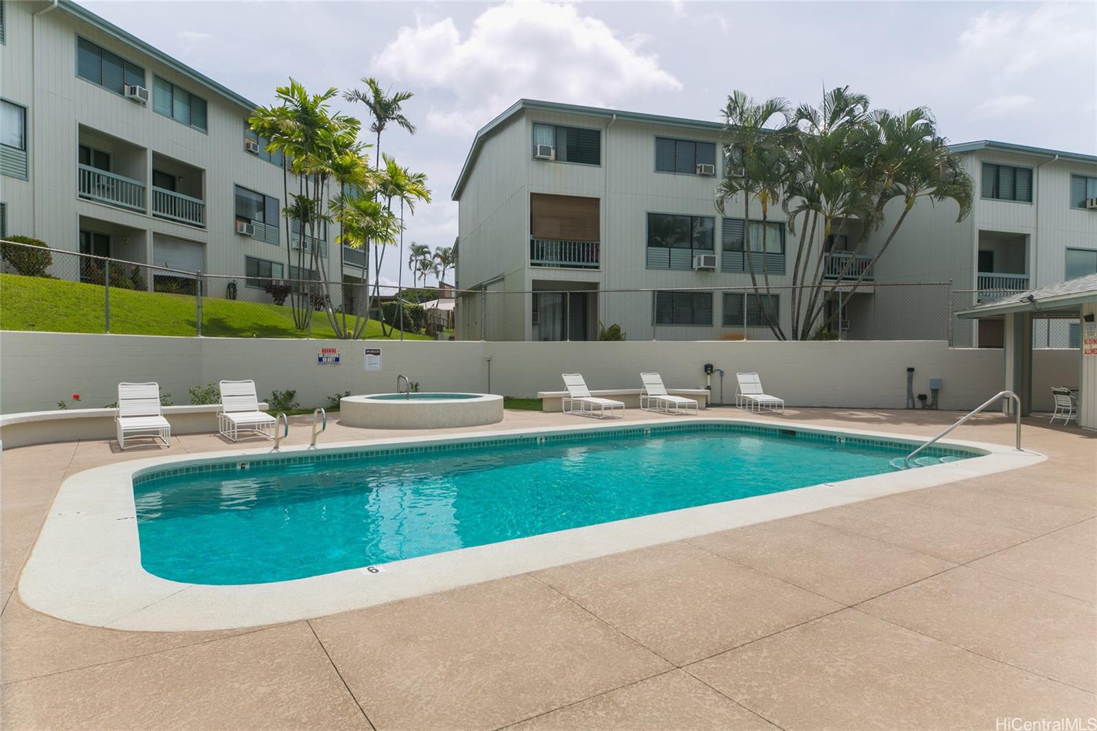 98-630 Moanalua Loop townhouse # 219, Aiea, Hawaii - photo 9 of 11