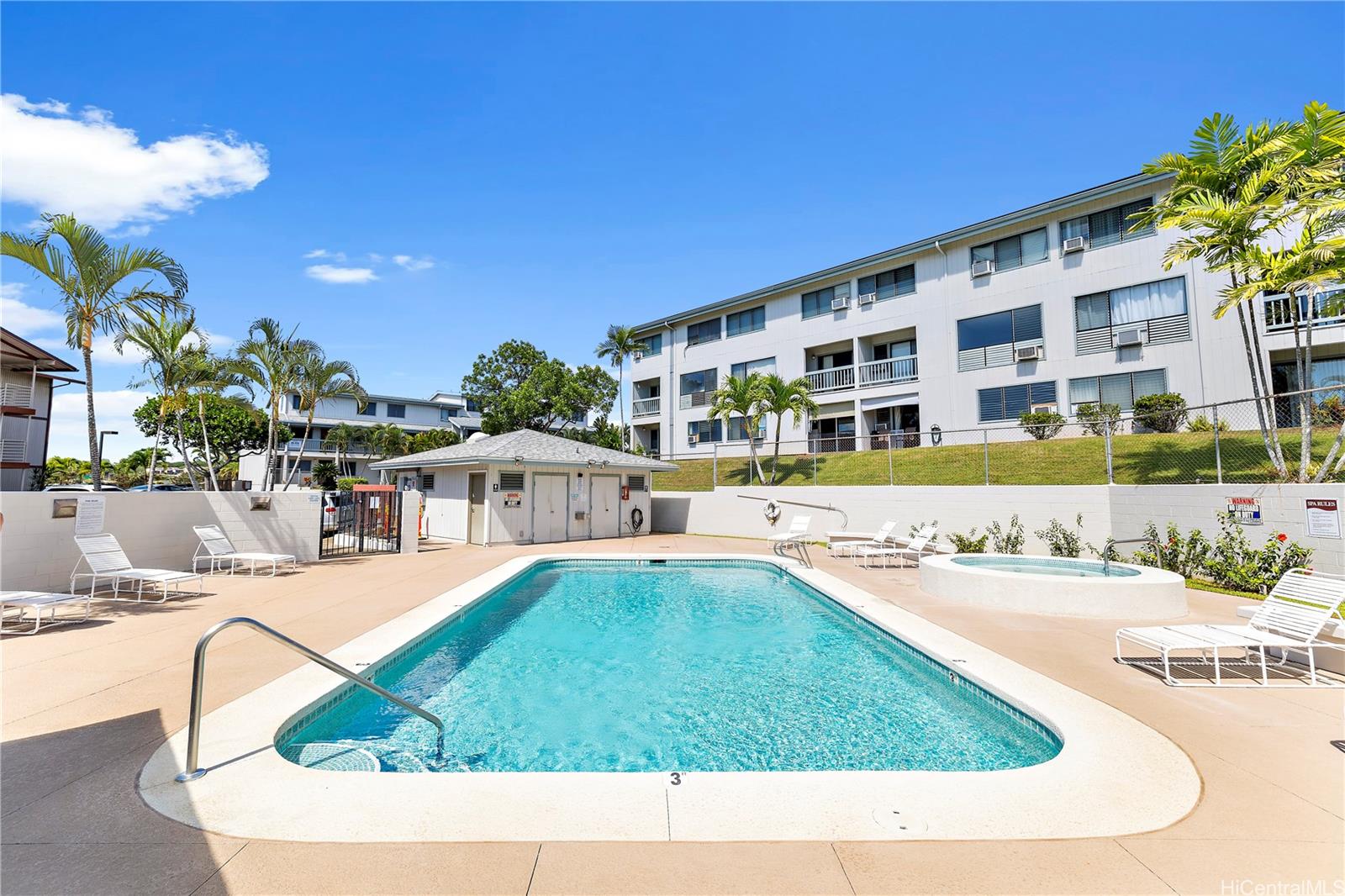 Pearl Horizons 1 condo # 226, Aiea, Hawaii - photo 22 of 25