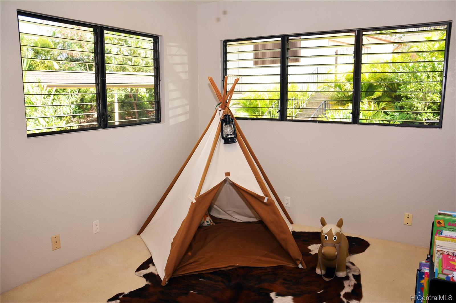 98636 Kuini Street , Aiea house for sale Royal Summit PearlCity