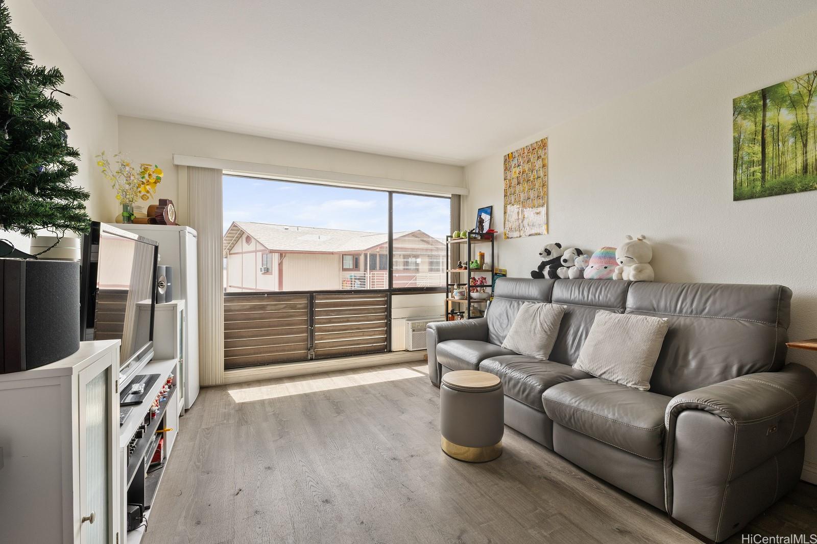 Pearl Horizons 2B condo # 276, Aiea, Hawaii - photo 2 of 25