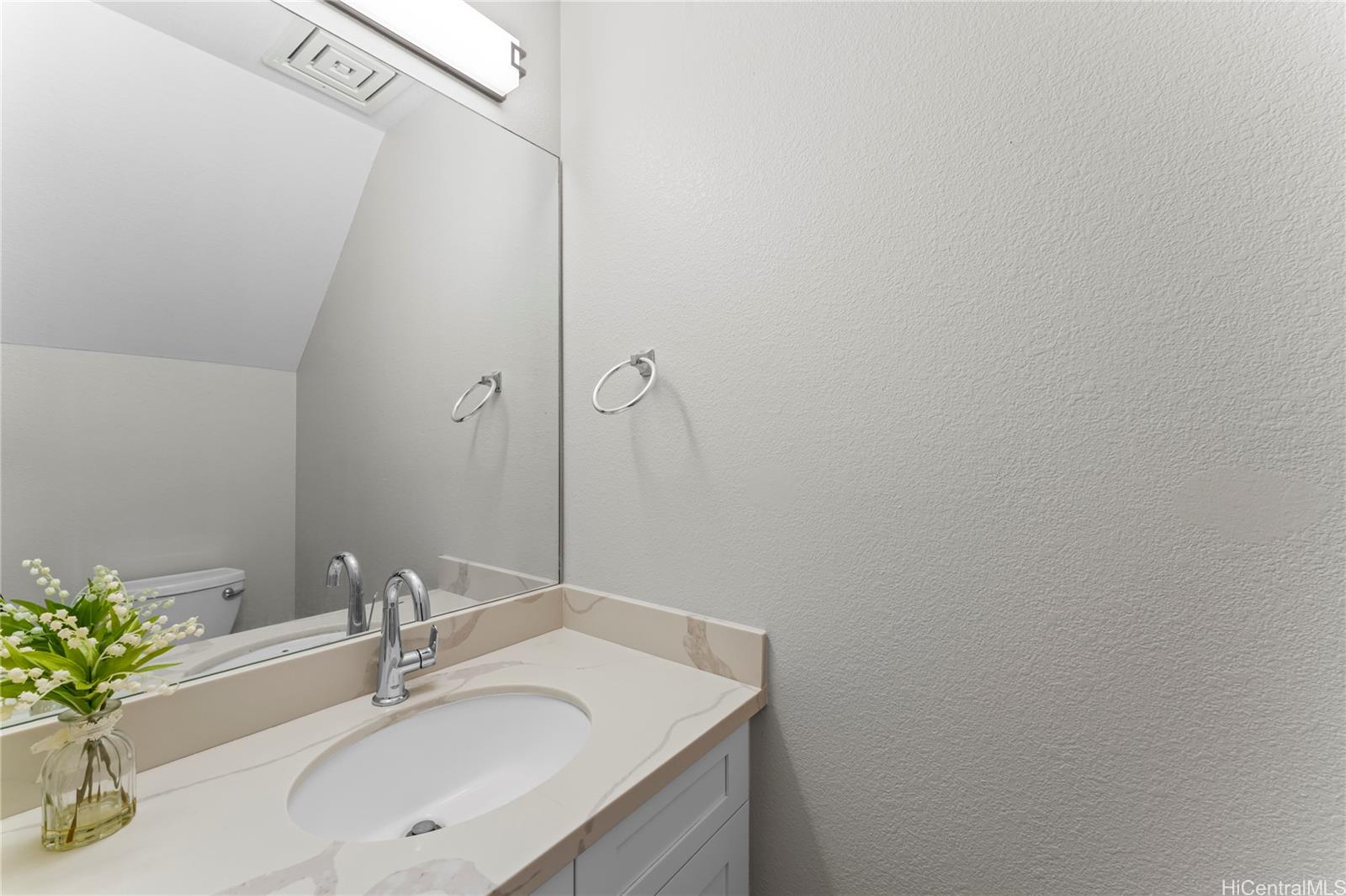 Pearl Horizons 2B condo # 277, Aiea, Hawaii - photo 16 of 25