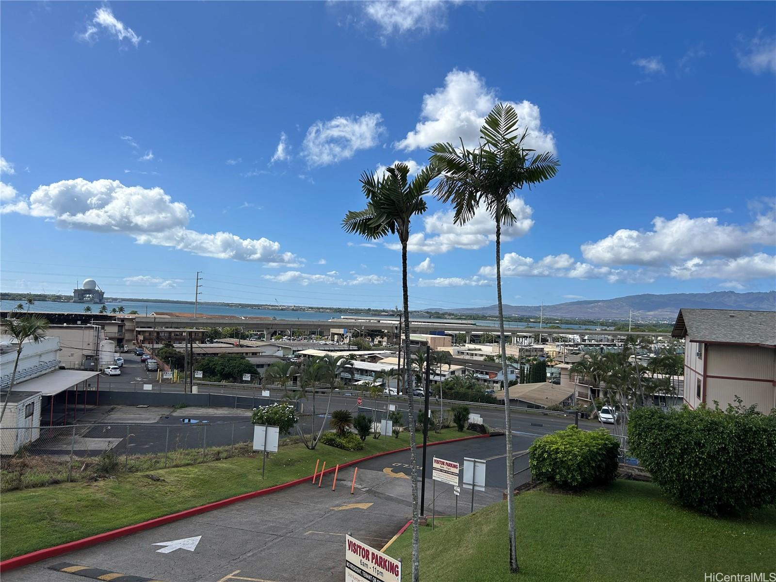 Pearl Horizons 2B condo # 289, Aiea, Hawaii - photo 3 of 21