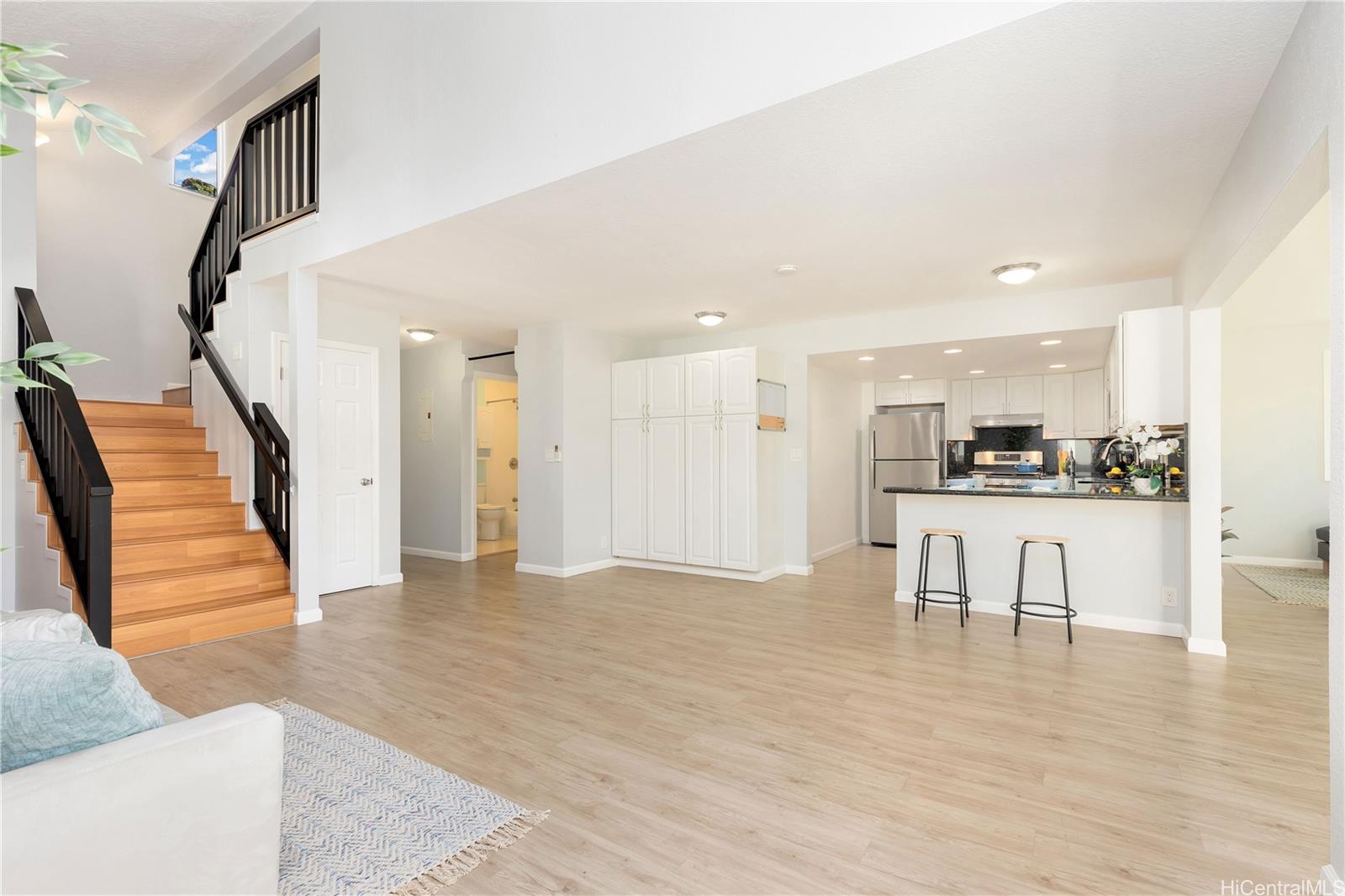 98-673  Lania Place Newtown, PearlCity home - photo 5 of 22