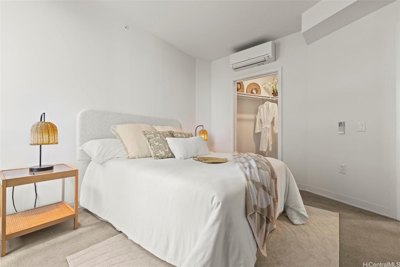 Aalii condo # 1004, Honolulu, Hawaii - photo 14 of 25