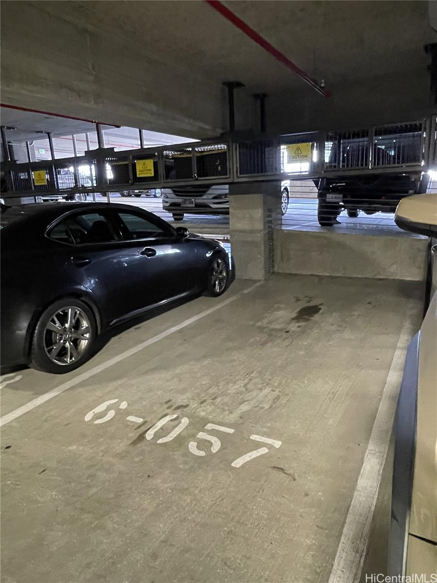 Aalii condo # 1004, Honolulu, Hawaii - photo 17 of 25