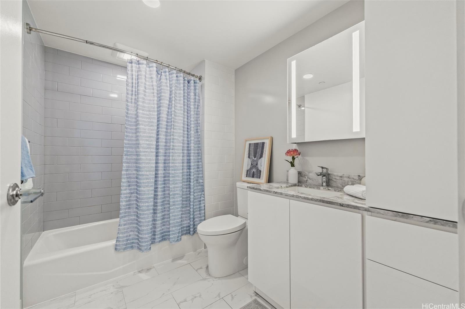 Aalii condo # 1004, Honolulu, Hawaii - photo 9 of 25