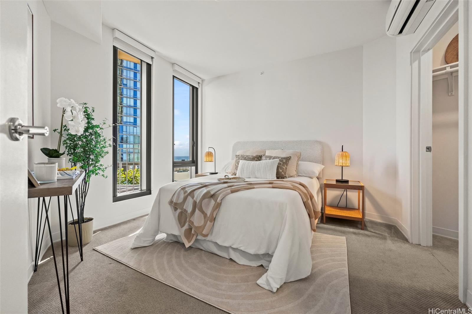 Aalii condo # 1004, Honolulu, Hawaii - photo 10 of 25