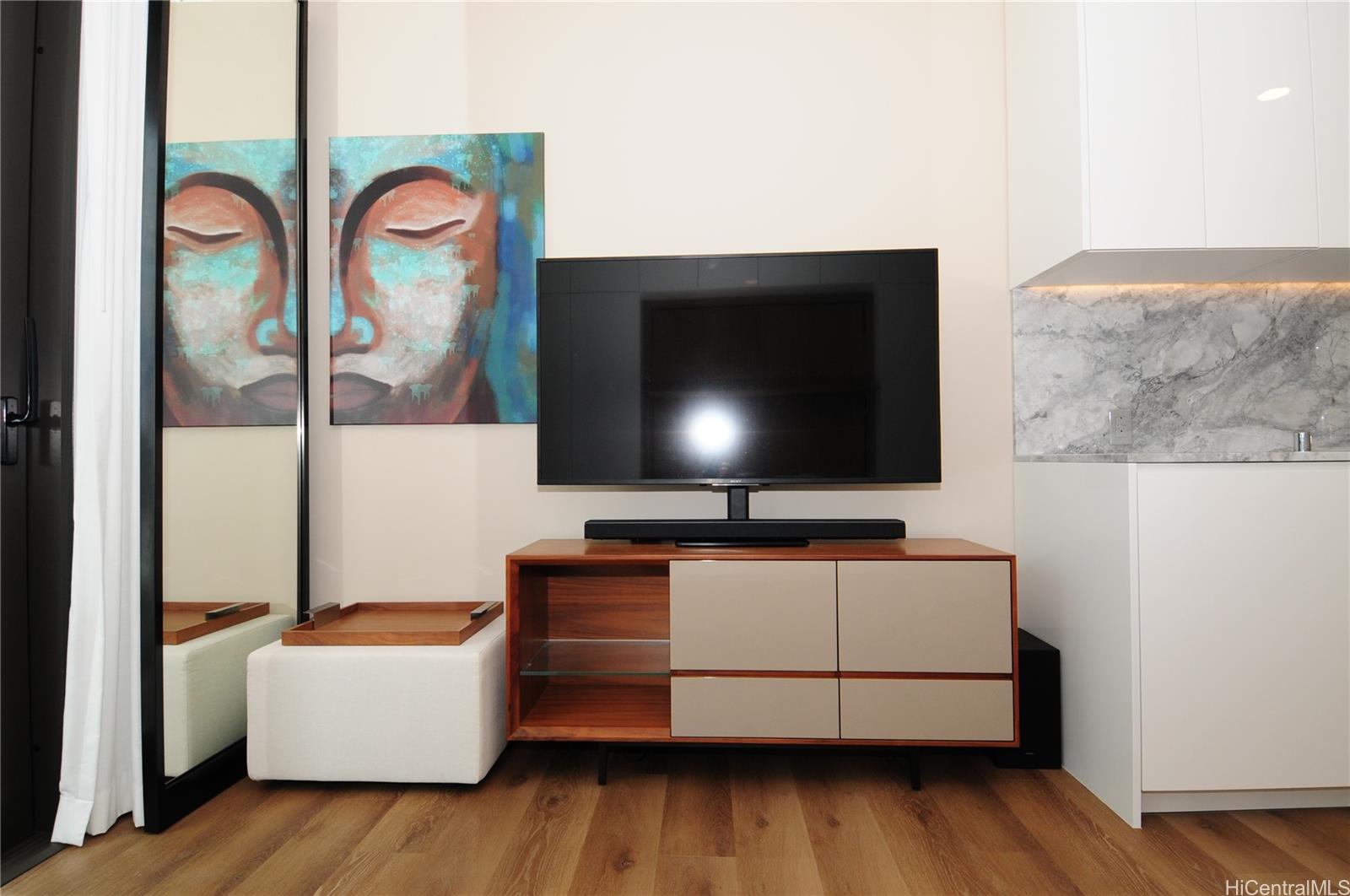 Aalii condo # 1208, Honolulu, Hawaii - photo 5 of 25