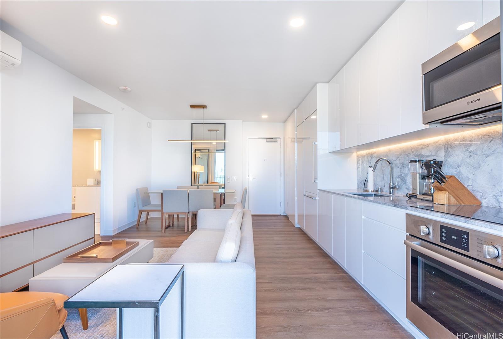 Aalii condo # 1303, Honolulu, Hawaii - photo 2 of 24