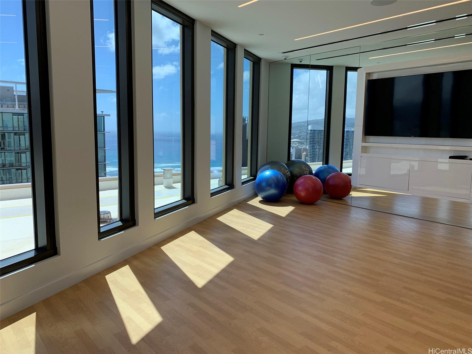 Aalii condo # 1303, Honolulu, Hawaii - photo 18 of 24