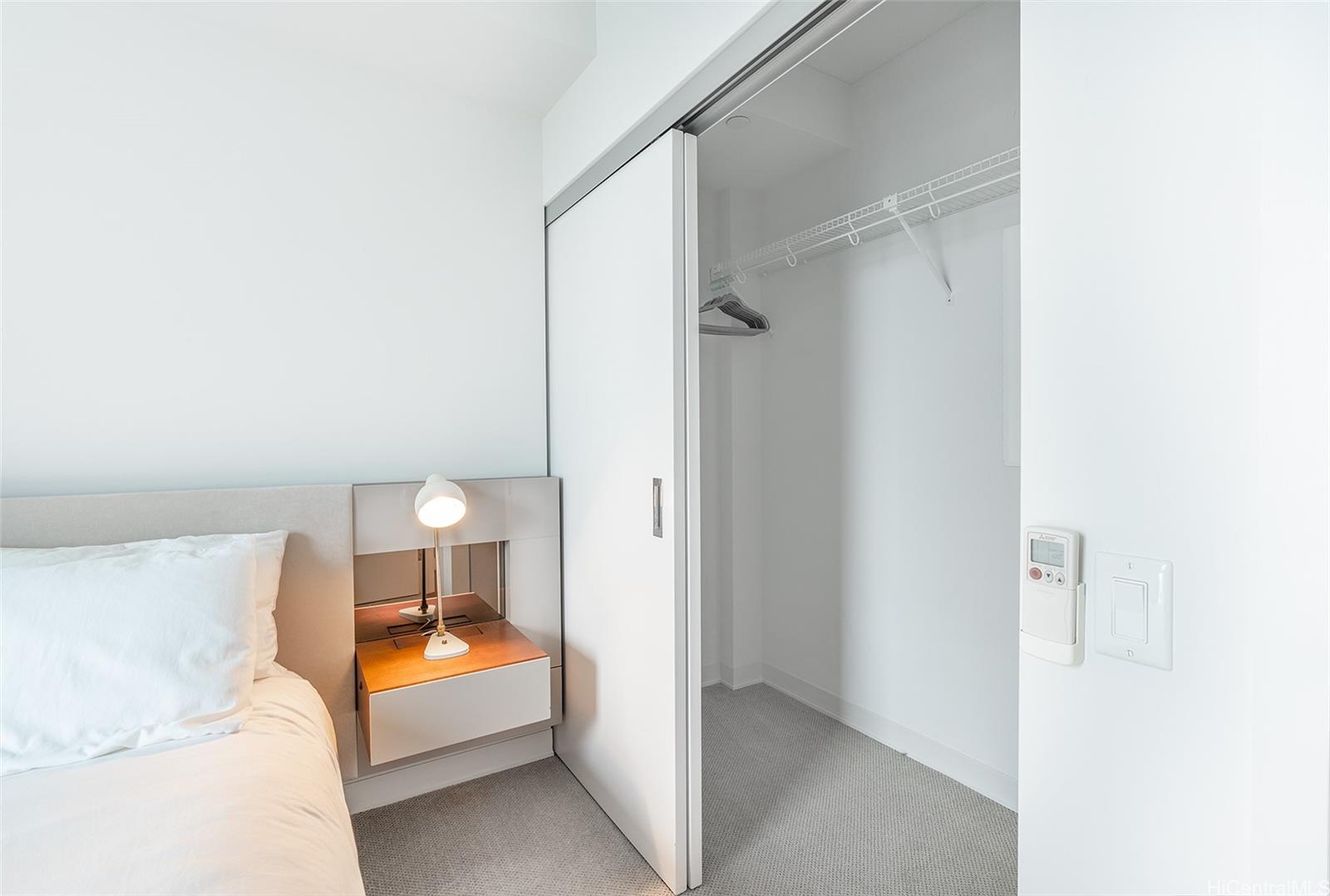 Aalii condo # 1303, Honolulu, Hawaii - photo 8 of 24