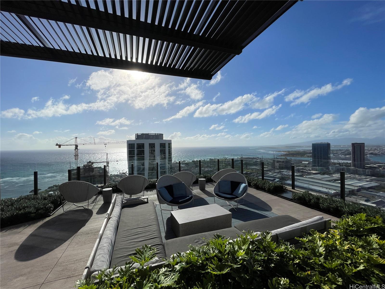 987 Queen St Honolulu - Rental - photo 19 of 20