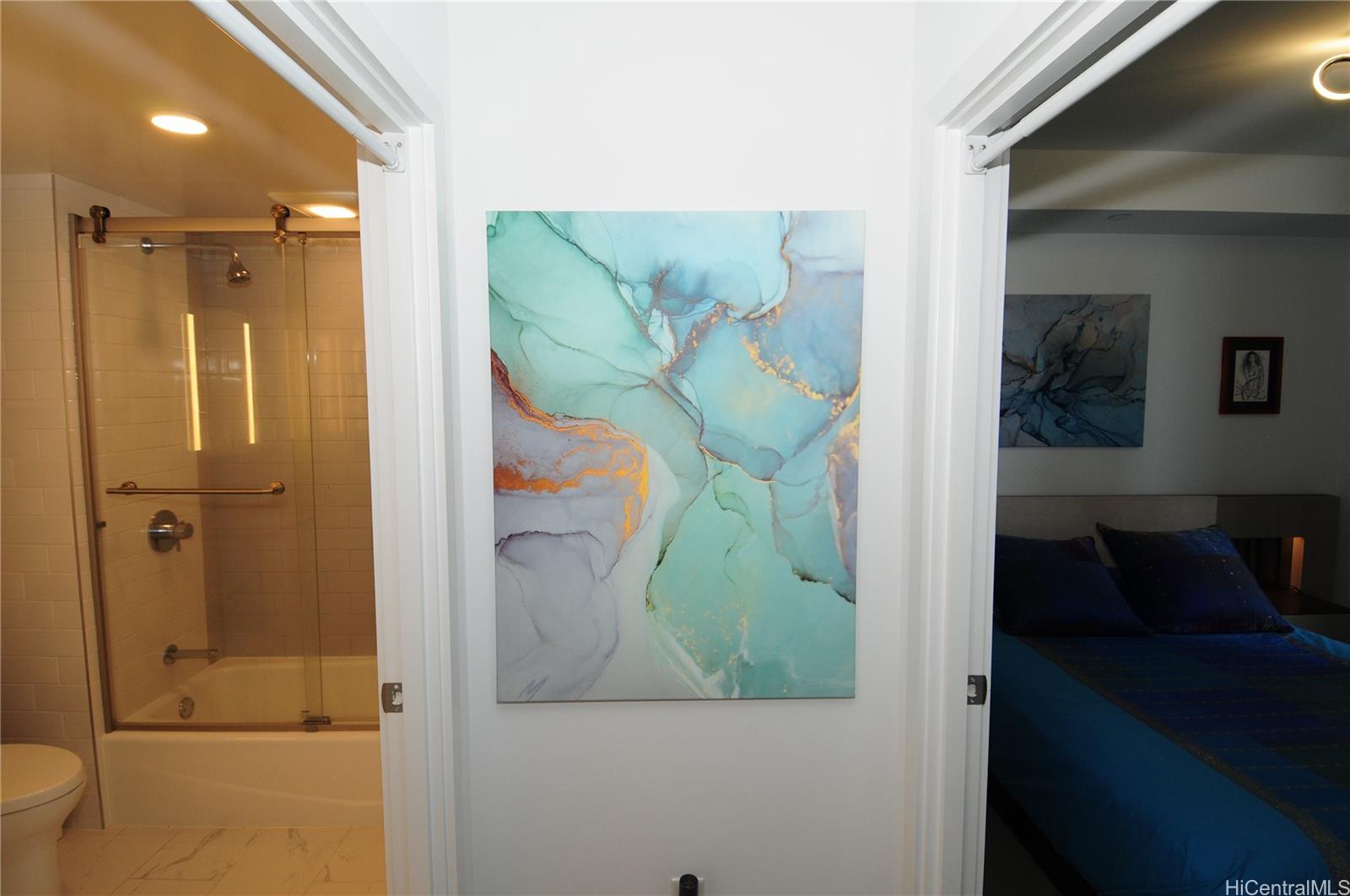 Aalii condo # 1612, Honolulu, Hawaii - photo 13 of 25