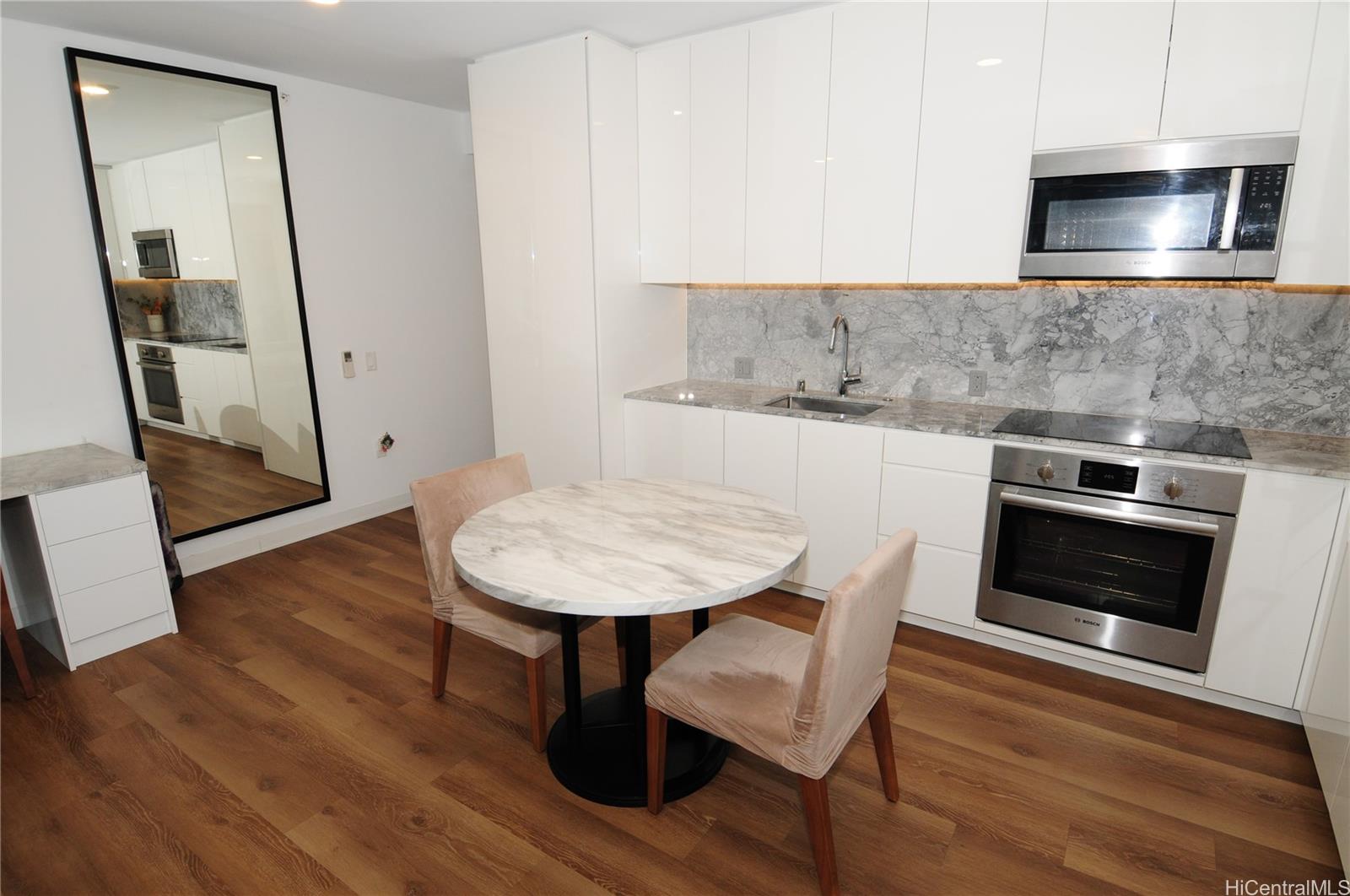 Aalii condo # 1612, Honolulu, Hawaii - photo 16 of 25