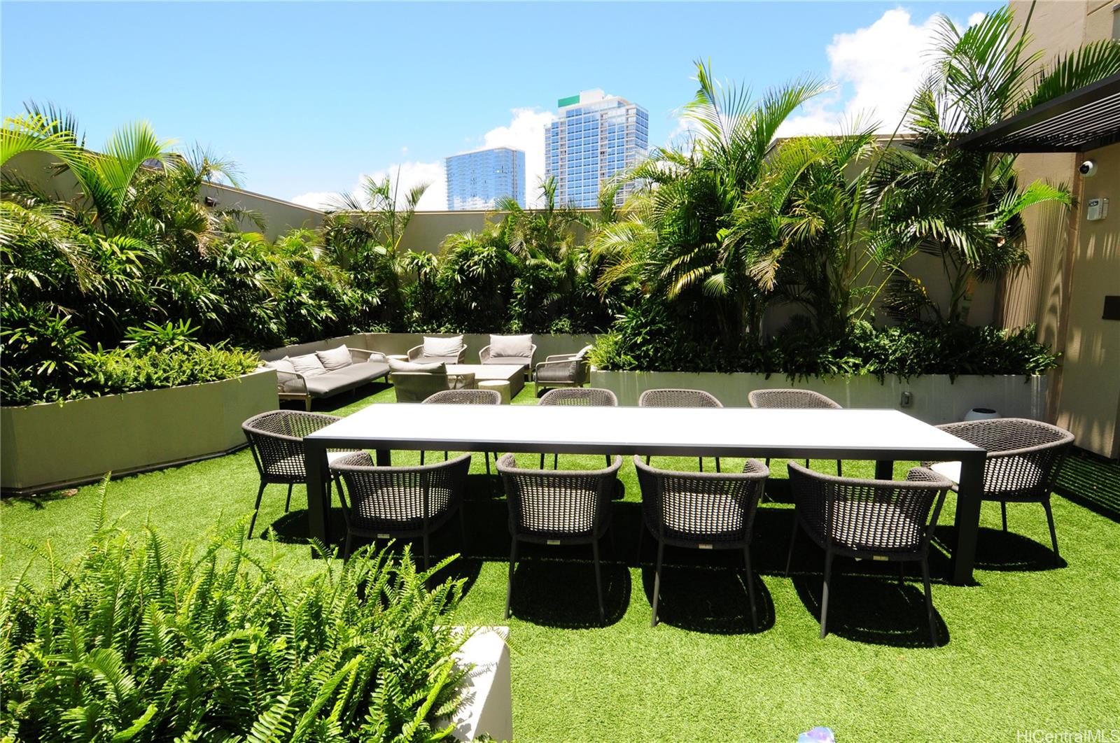 Aalii condo # 1612, Honolulu, Hawaii - photo 23 of 25