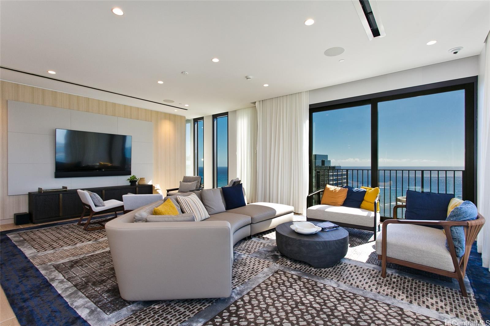 Aalii condo # 1617, Honolulu, Hawaii - photo 16 of 21