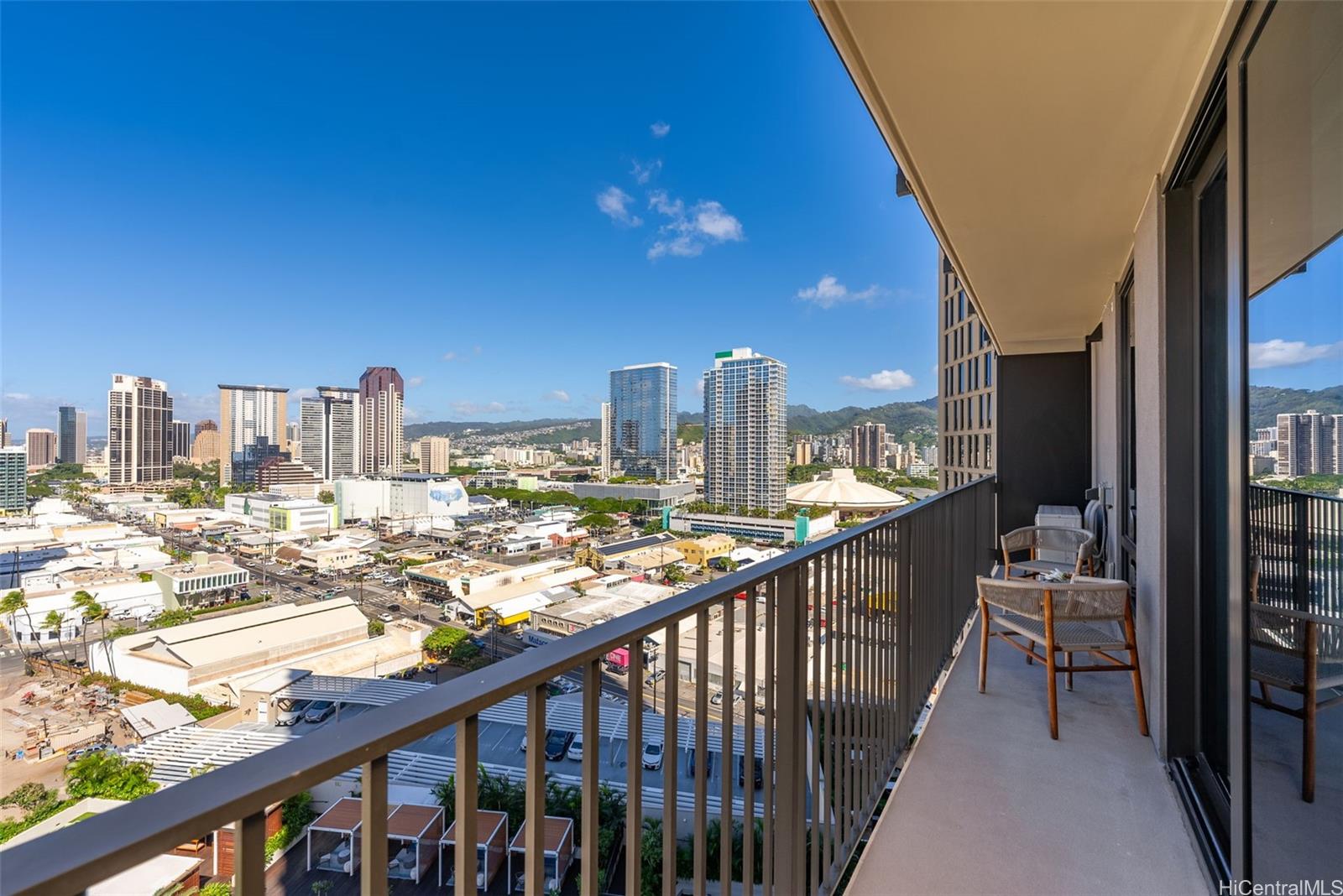 Aalii condo # 1701, Honolulu, Hawaii - photo 18 of 25