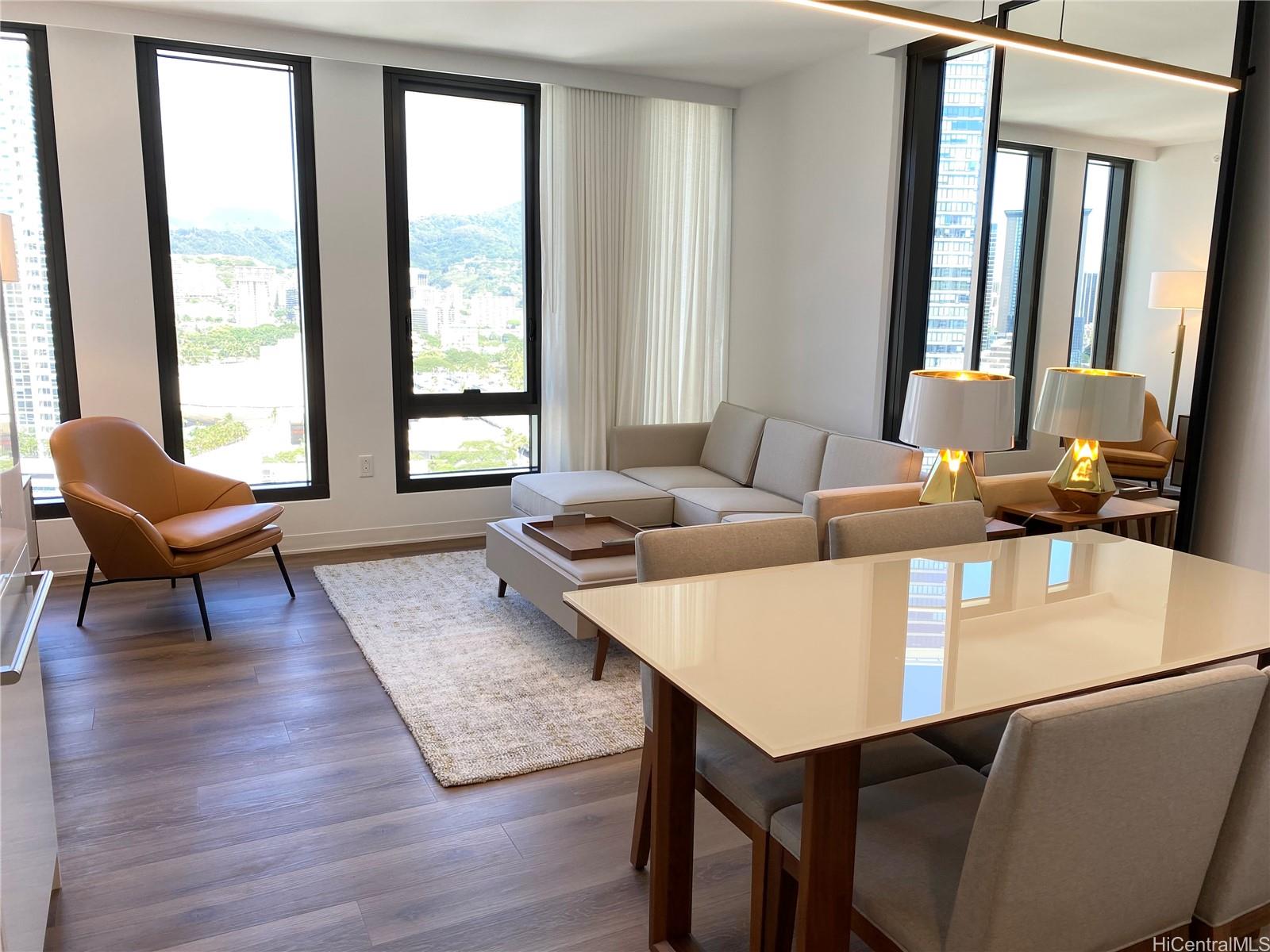 987 Queen Street Honolulu - Rental - photo 7 of 13