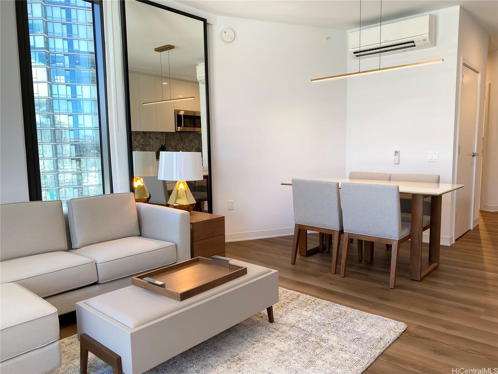 987 Queen Street Honolulu - Rental - photo 9 of 13