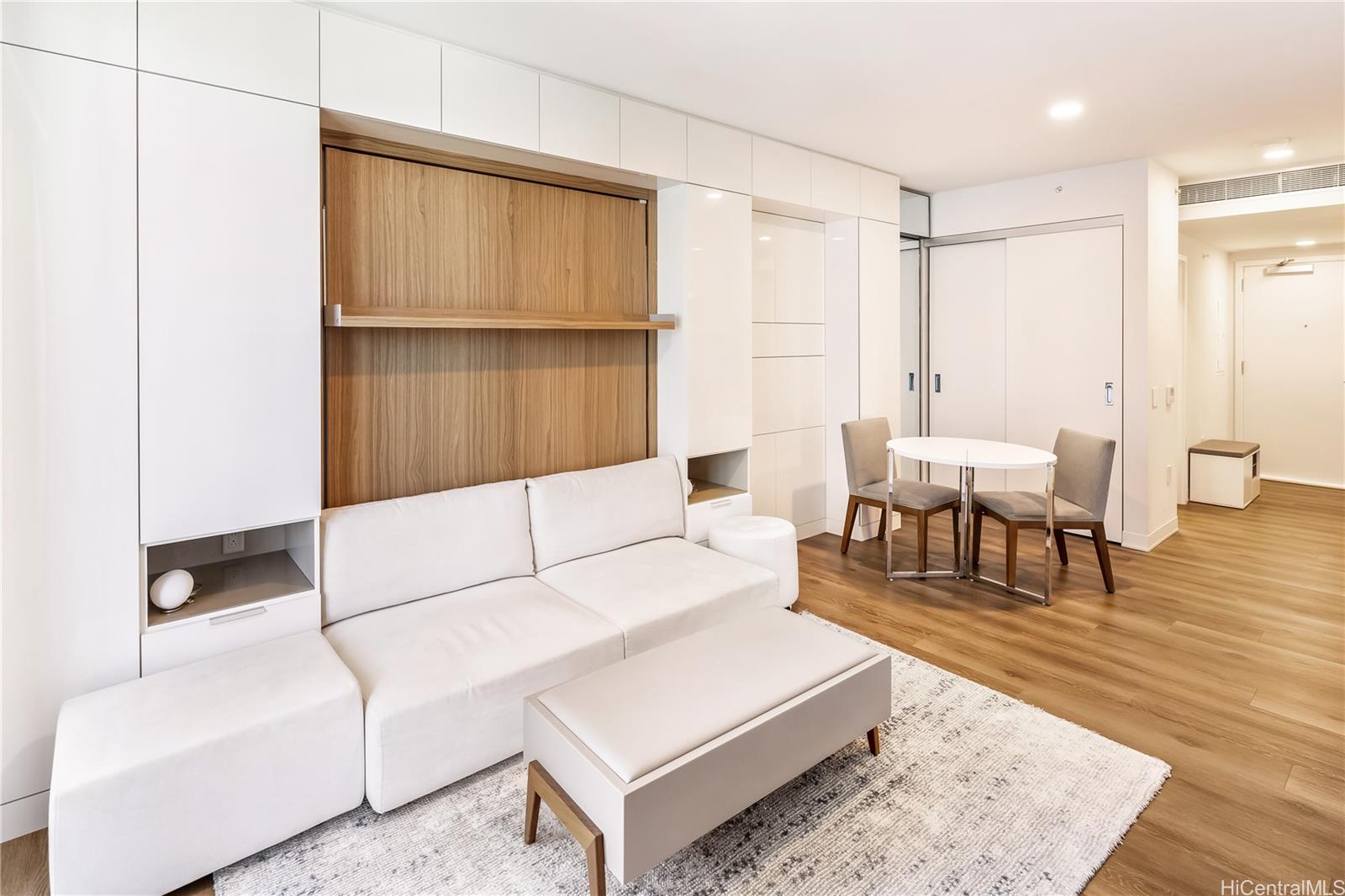 Aalii condo # 1806, Honolulu, Hawaii - photo 4 of 24