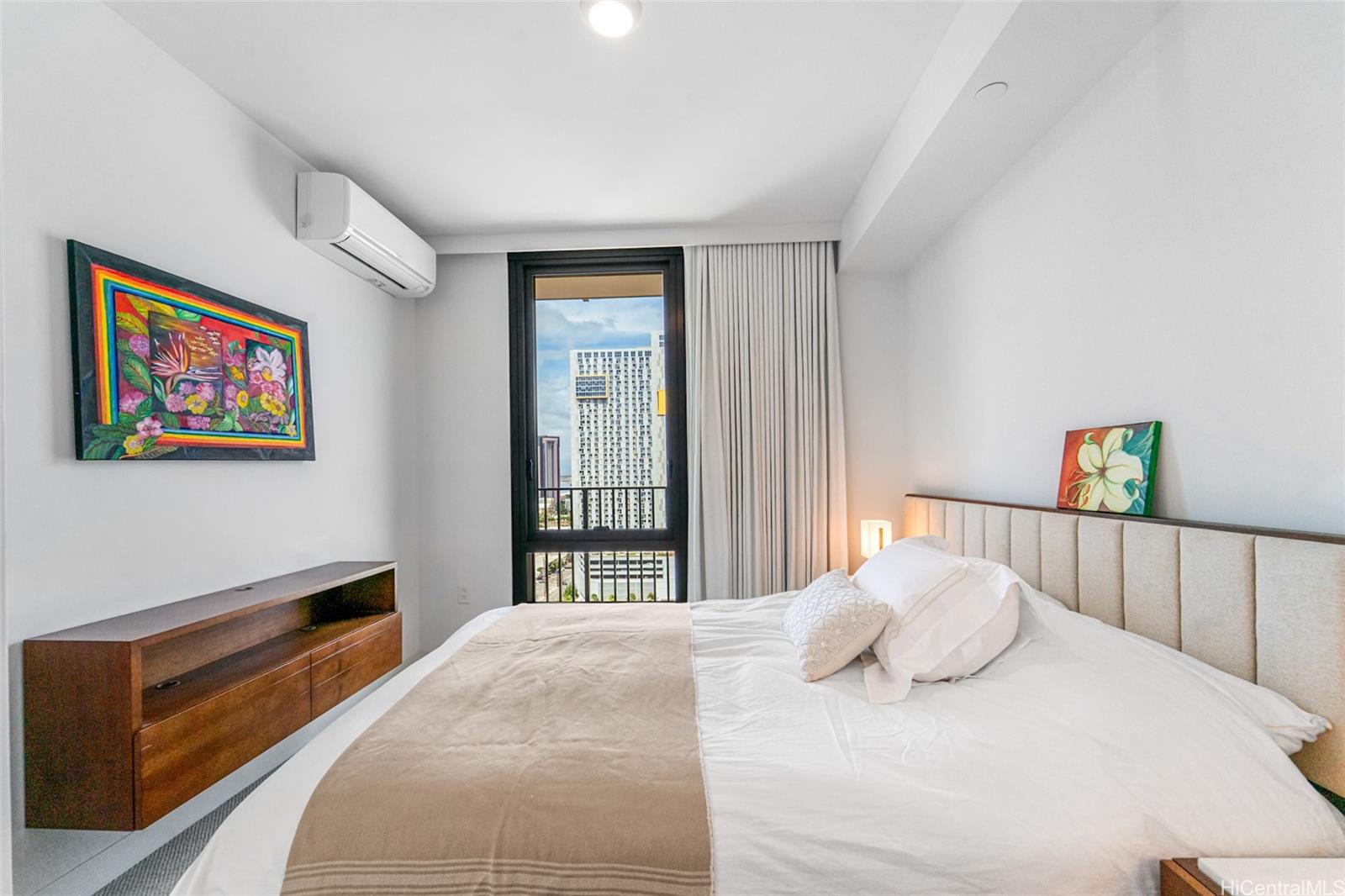 Aalii condo # 2001, Honolulu, Hawaii - photo 18 of 25