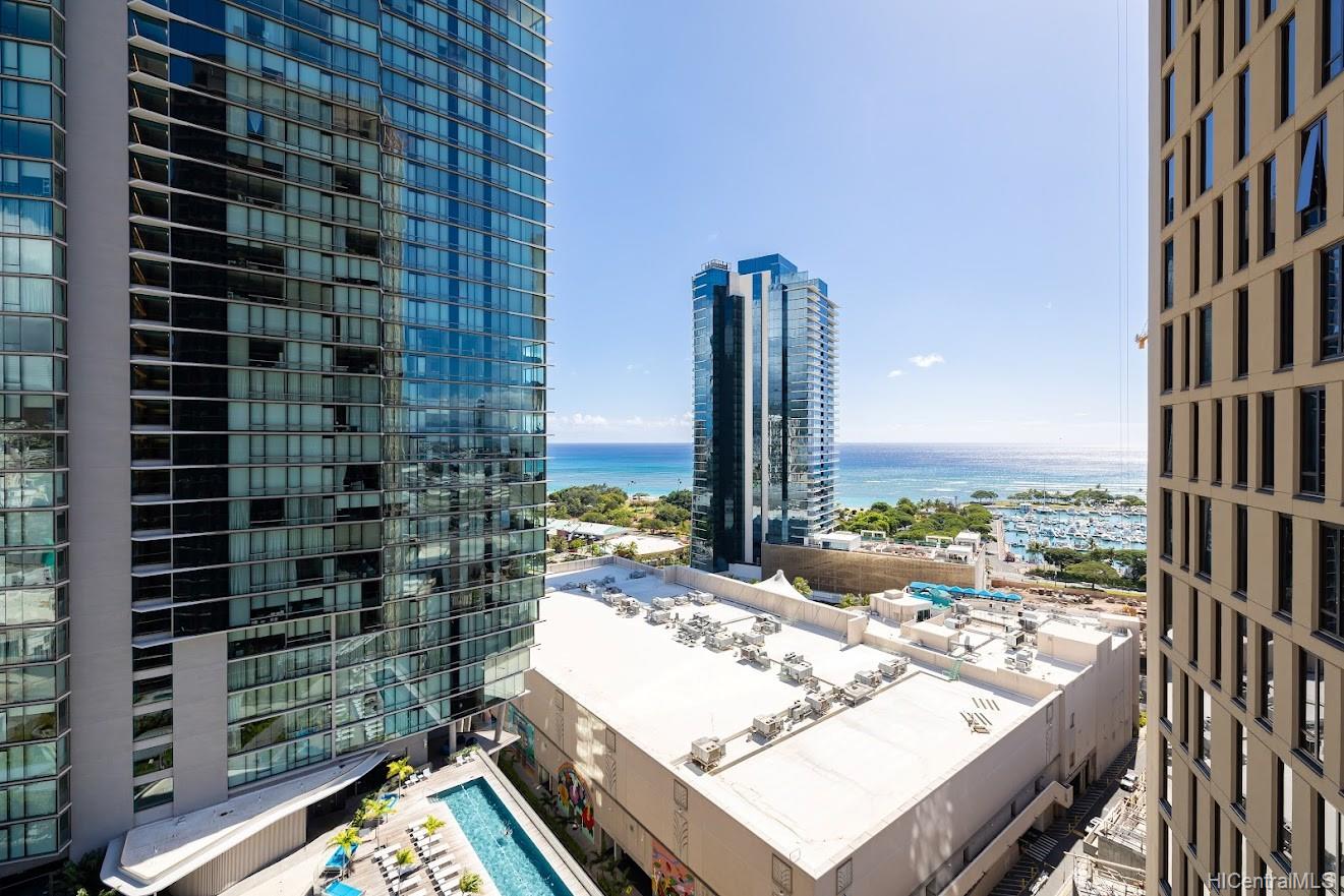 Aalii 2010, 987 Queen Street, Honolulu Kakaako condo Sold