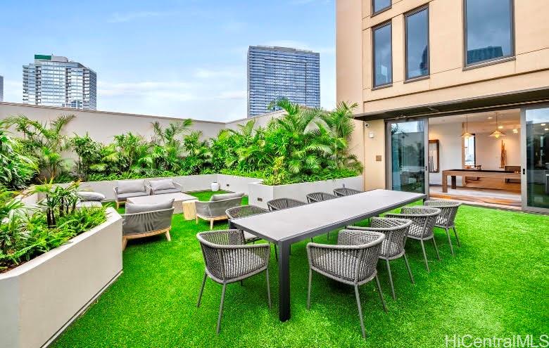 Aalii condo # 2115, Honolulu, Hawaii - photo 14 of 25