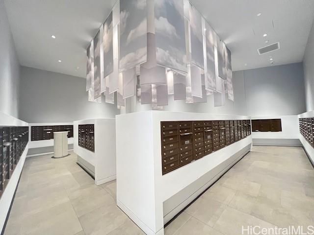 Aalii condo # 2115, Honolulu, Hawaii - photo 4 of 19