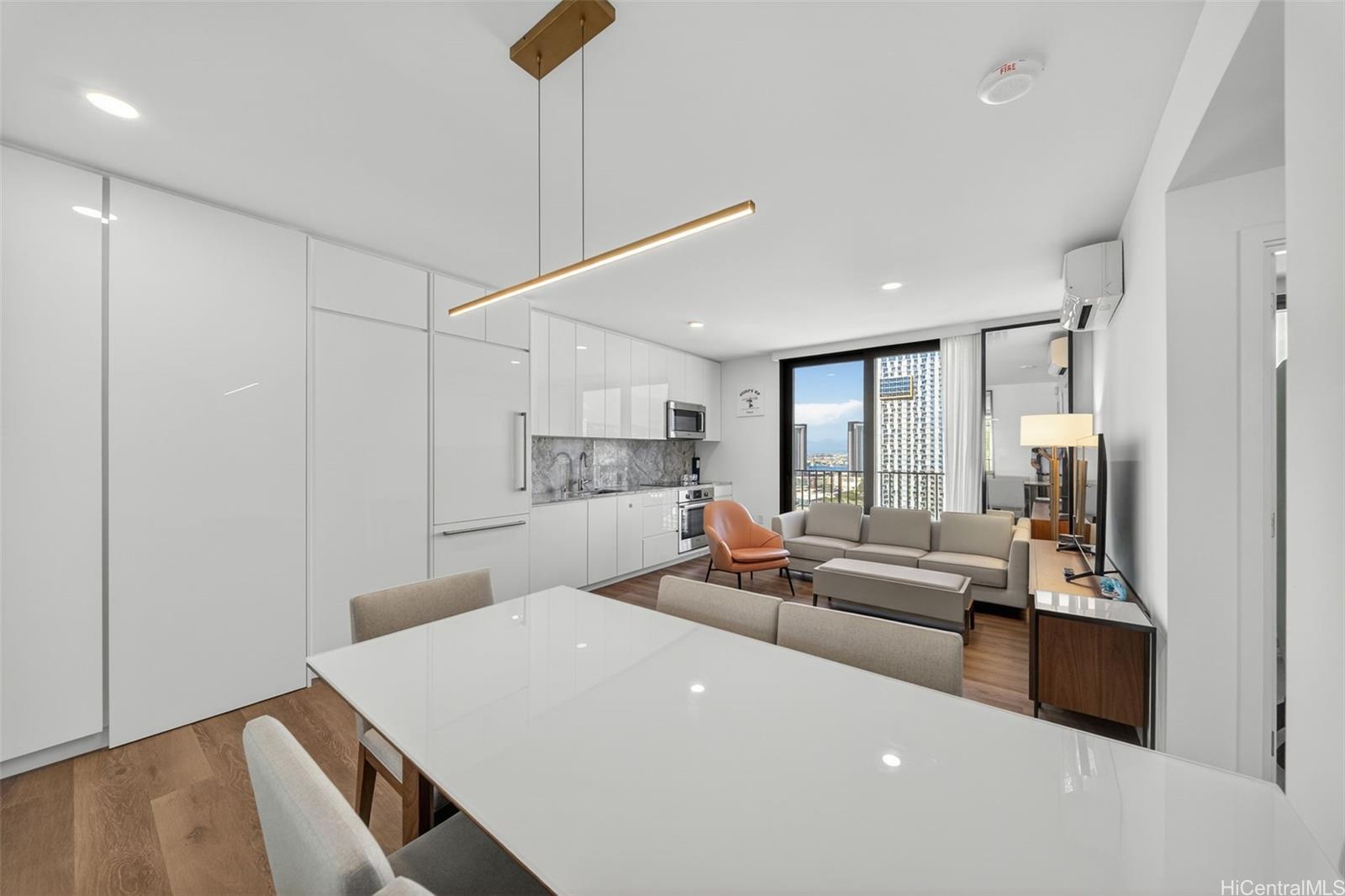 Aalii condo # 2303, Honolulu, Hawaii - photo 3 of 24