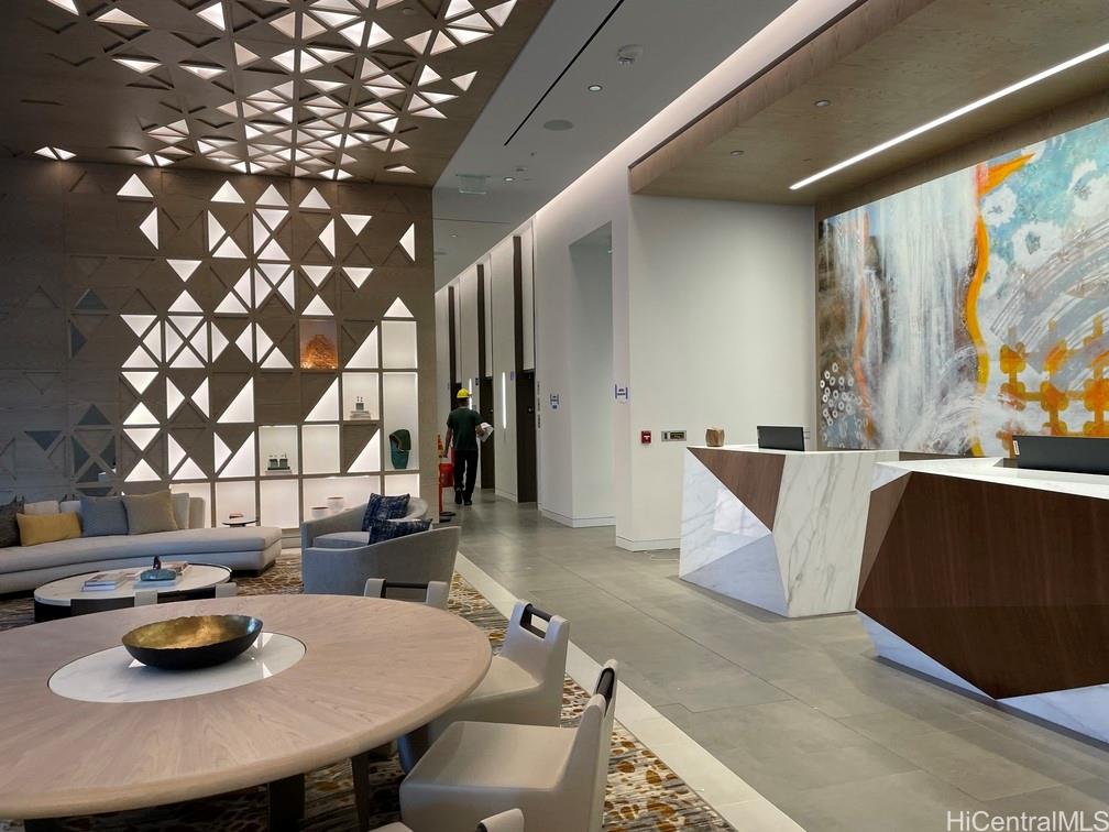 987 Queen St Honolulu - Rental - photo 16 of 24