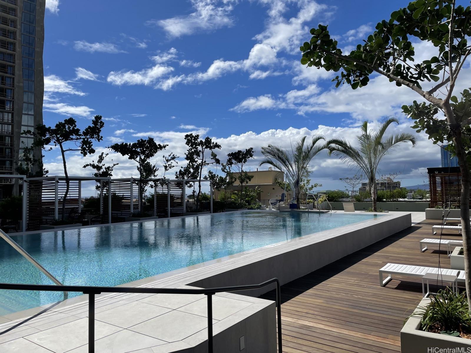 987 Queen St Honolulu - Rental - photo 23 of 24