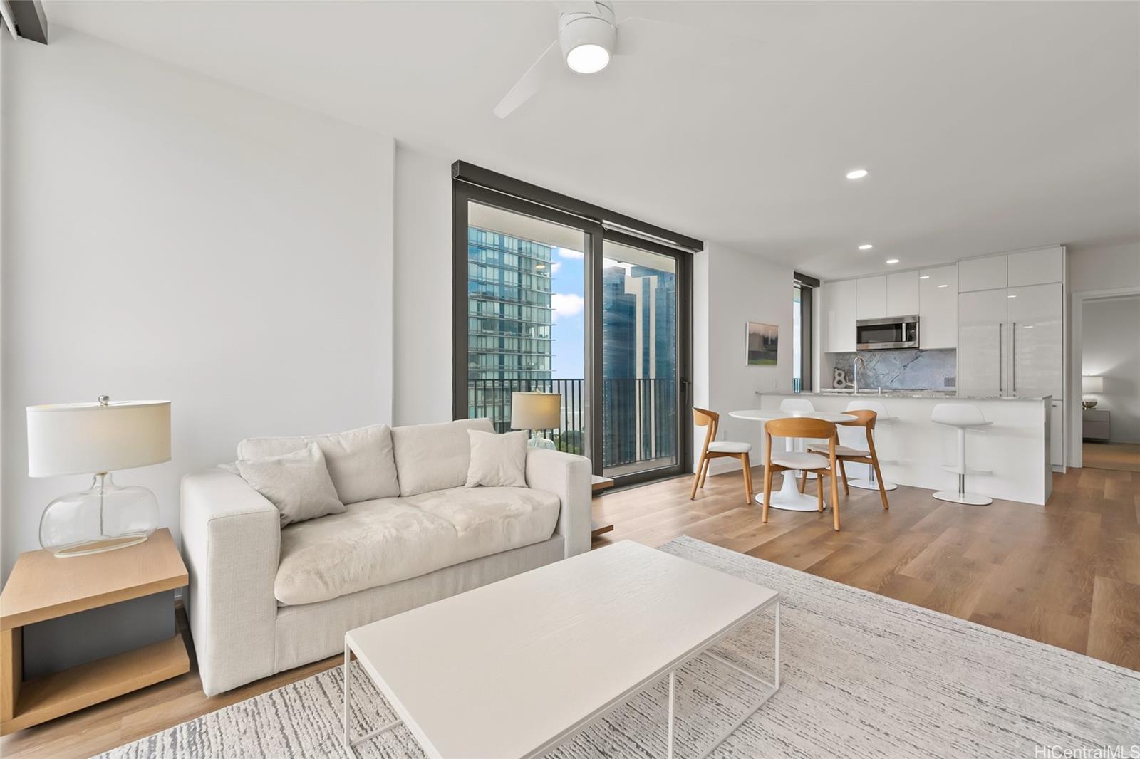 Aalii condo # 2514, Honolulu, Hawaii - photo 2 of 25