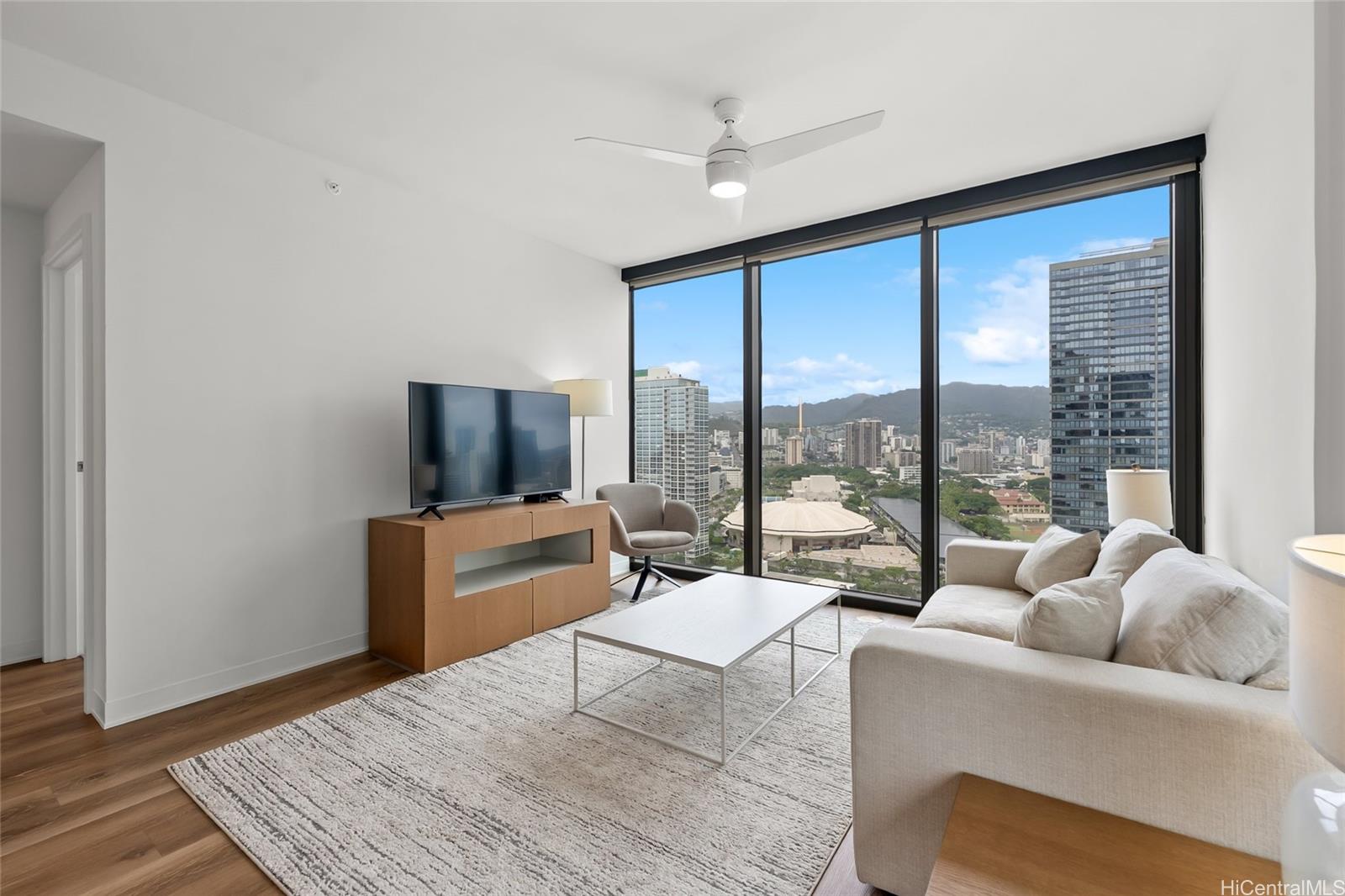 Aalii condo # 2514, Honolulu, Hawaii - photo 5 of 25