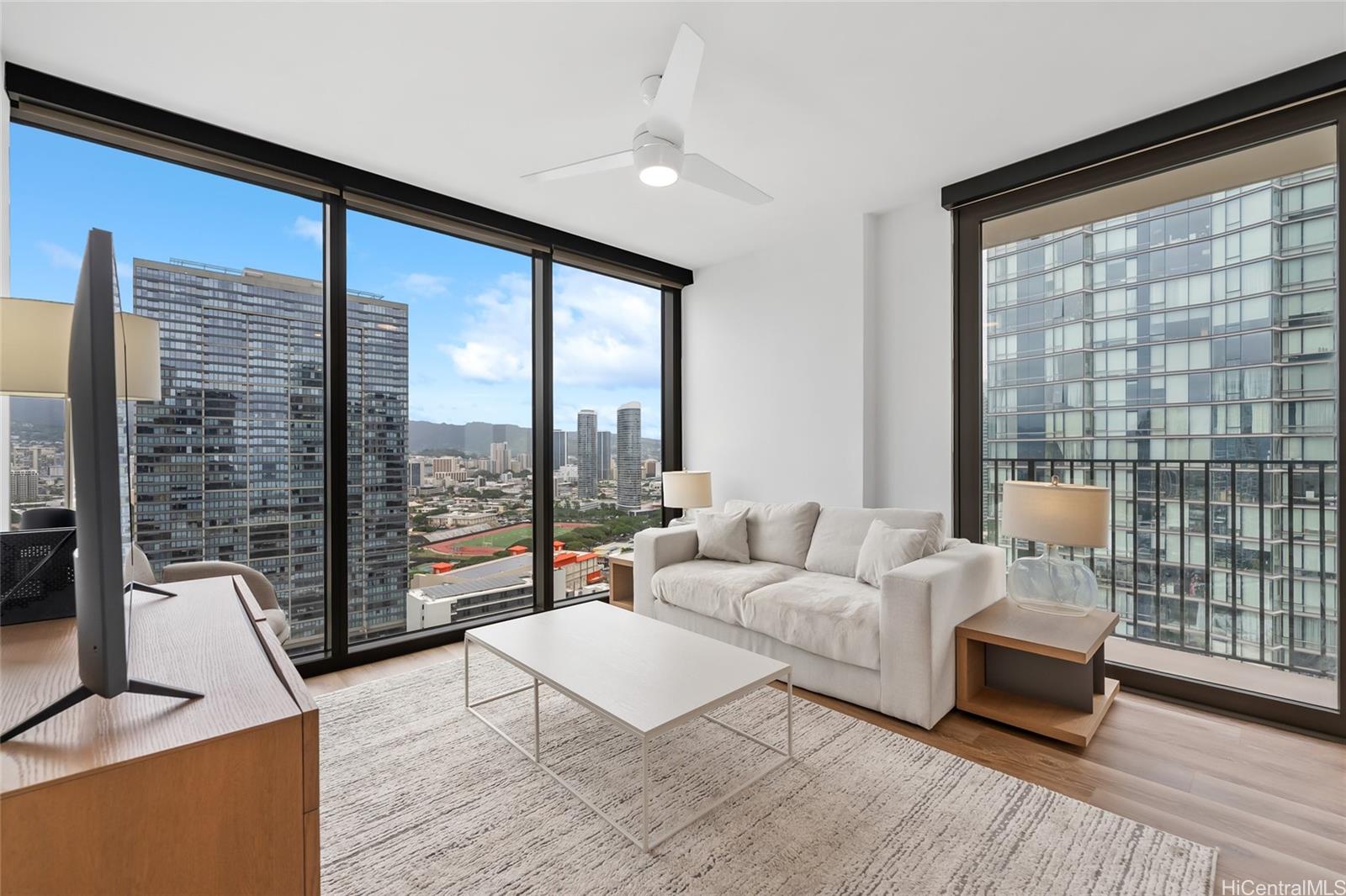 Aalii condo # 2514, Honolulu, Hawaii - photo 6 of 25