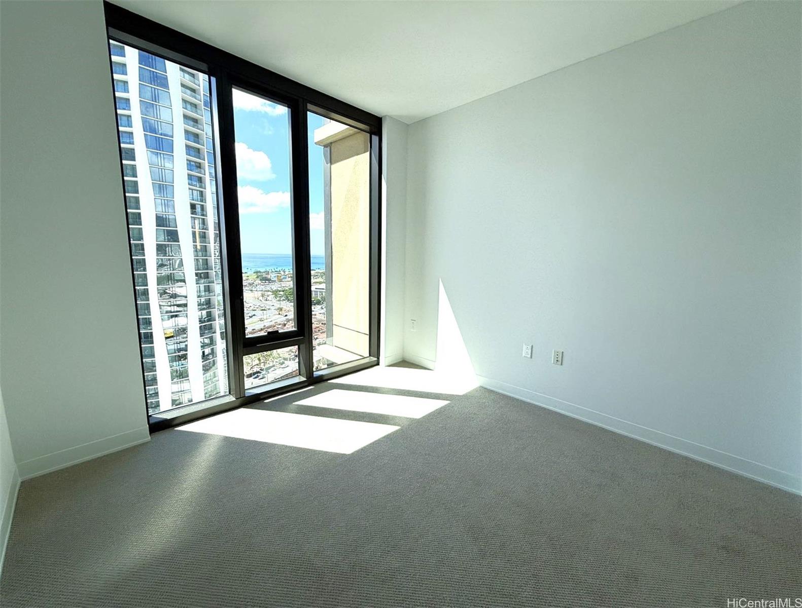 Aalii condo # 2601, Honolulu, Hawaii - photo 10 of 25