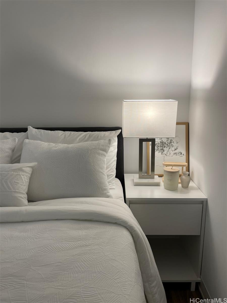 987 Queen Street Honolulu - Rental - photo 11 of 20