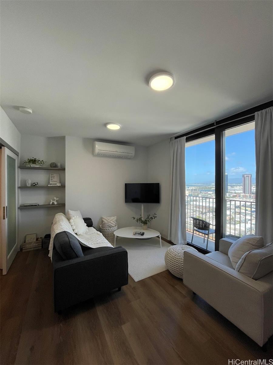 987 Queen Street Honolulu - Rental - photo 15 of 20