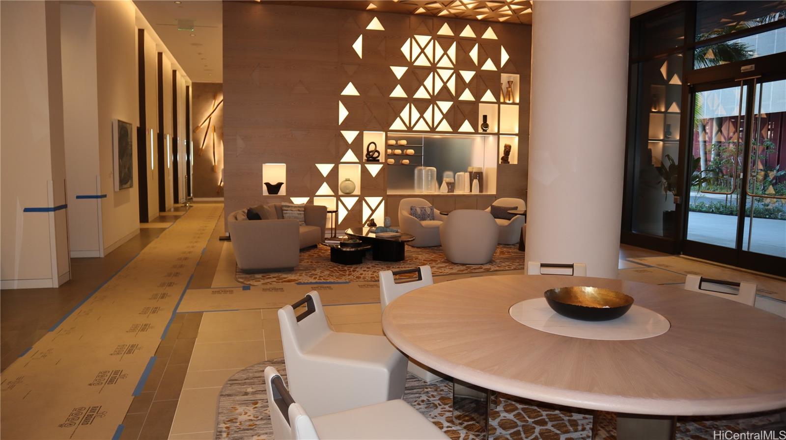 Aalii condo # 3010, Honolulu, Hawaii - photo 24 of 25