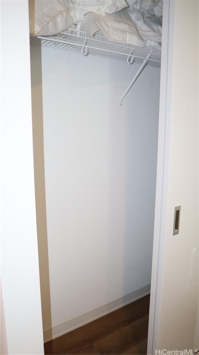 Aalii condo # 3010, Honolulu, Hawaii - photo 8 of 25