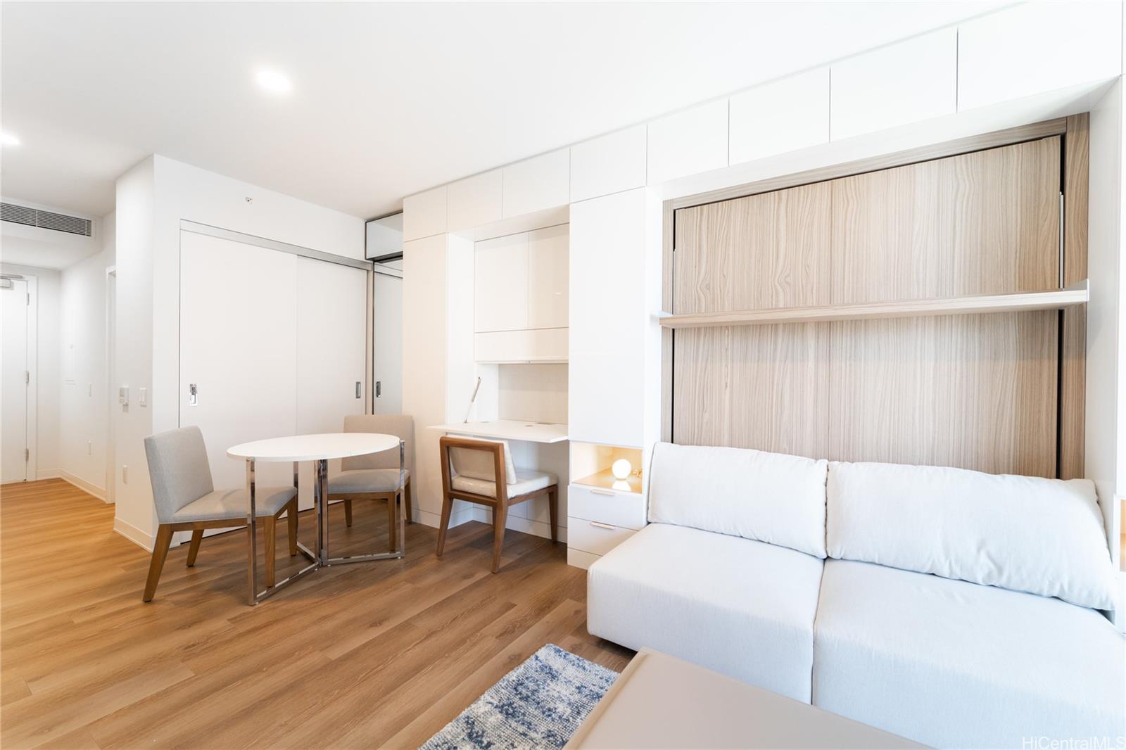 Aalii condo # 3410, Honolulu, Hawaii - photo 4 of 25