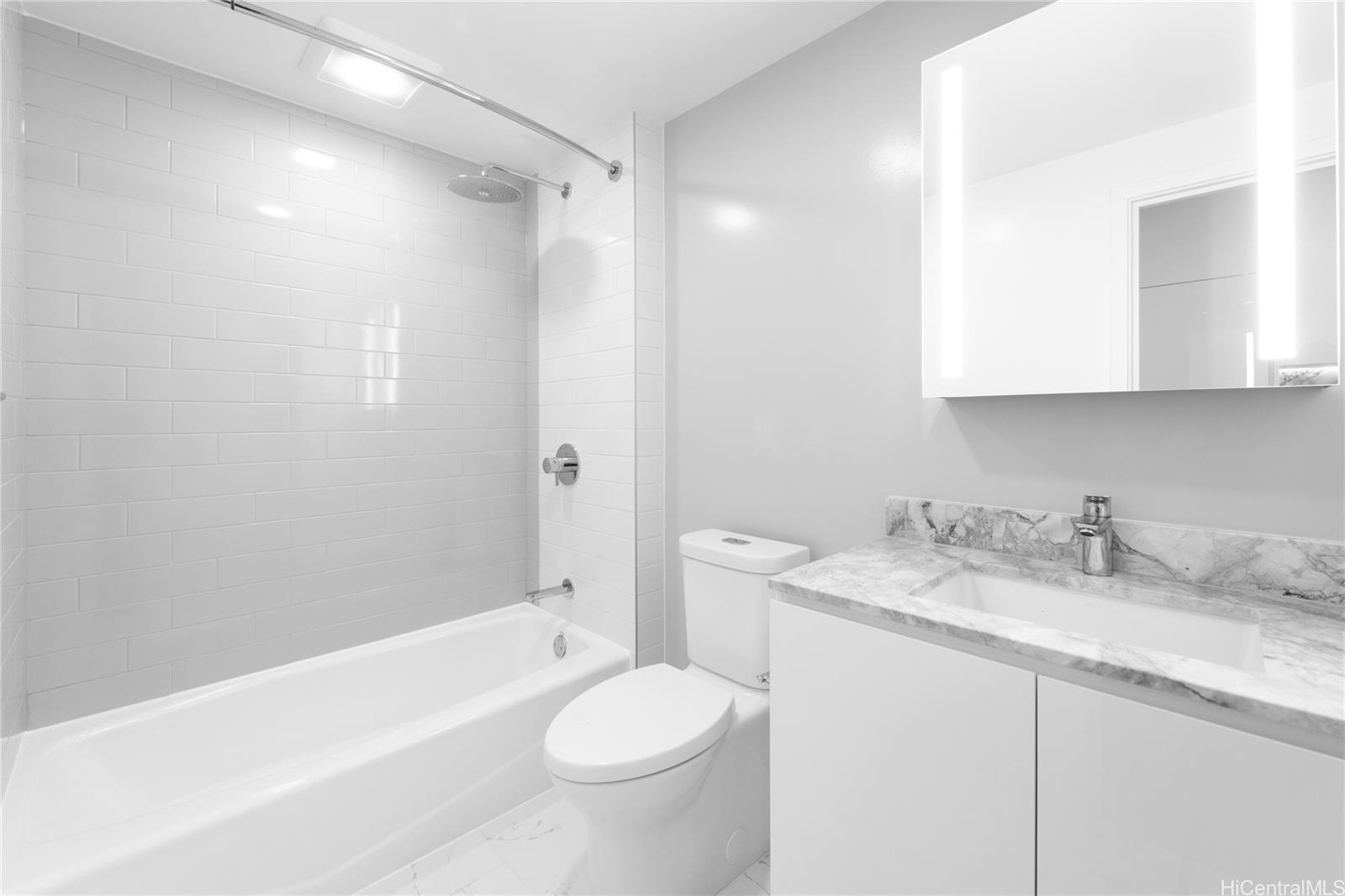 Aalii condo # 3410, Honolulu, Hawaii - photo 8 of 25